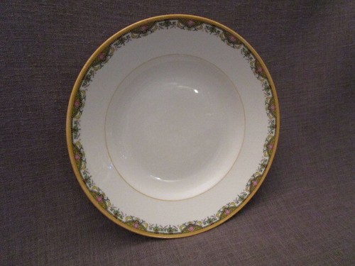 Assiette creuse ancienne - , en