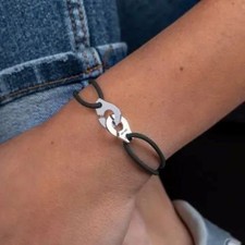 Bracelet Dinh Van sur cordon