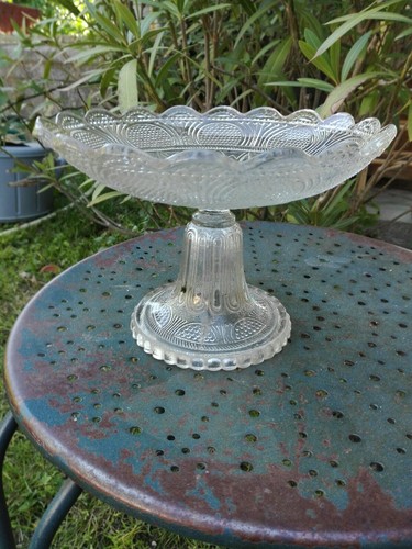 Ancienne coupe compotier sur - coupe,