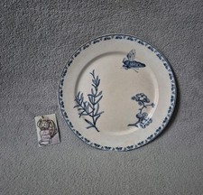 Assiette en faïence