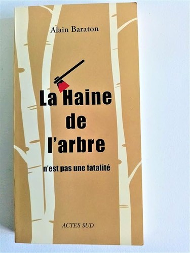 Haine arbre n - haine, l'arbre: