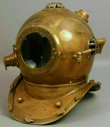 Ancien casque plongée - casque,