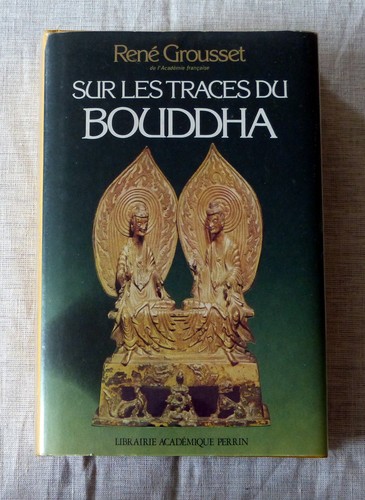Livre sur les traces - livre, :