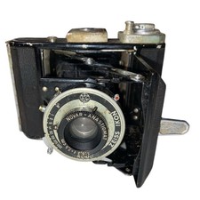 Zeiss Ikon Camera With Novar