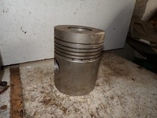 piston 124mm moteur fixe 