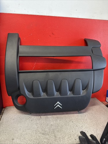 Cache protection couvre - protection, moteur