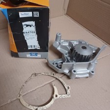 Pompe à eau Peugeot 406 806