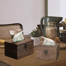 Boîte à mouchoirs en bois
