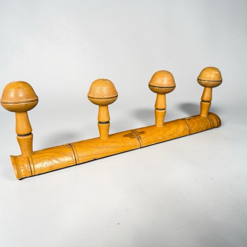 Ancien porte manteau - porte-manteau, art
