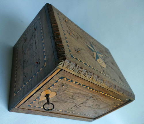 Superbe ancien coffret - en, bois