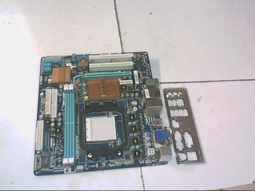 Carte mere gigabyte - carte,