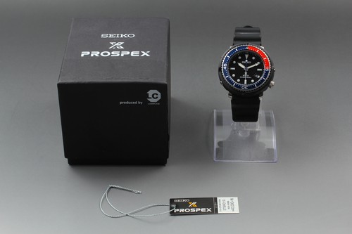 Comme neuf montre - comme, neuf]