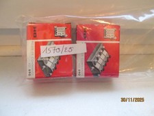 N°1570/25  2  boîtiers