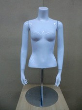 Mannequin Vitrine Poupée Mode Femme 11408