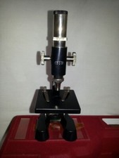 Biologie 2000 Microscope dans sa boite d'origine