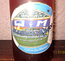 Ultras Marseille OM - MASSALIA 2600 - Supporters - Pas écharpe BOUTEILLE DE VIN 