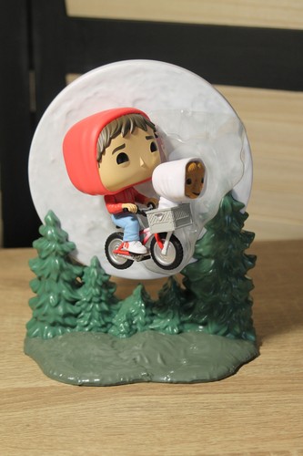 Funko pop moment - pop, e.t