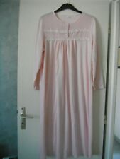 CHEMISE DE NUIT LONGUE EN  FLANELLE MANCHES LONGUE Taille 46/48 rose dentelle