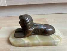 Statuette sphinx égyptien en bronze sur socle en pierre - décoration vintage