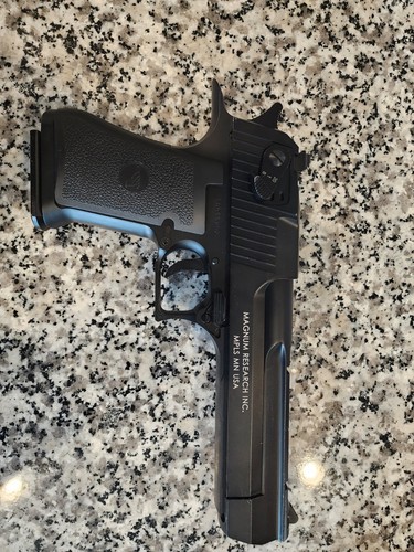 Magnum research desert eagle - magnum,
