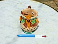 Joli pichet ''trompeur'' en parfait état. pichet a secret  collection vintage