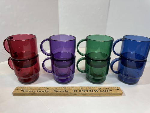 Tupperware acrylic jewel - jewel, tone