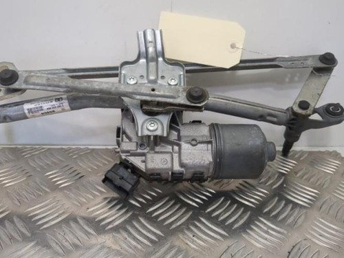 Moteur essuie glace avant