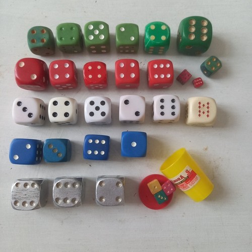 Lot dés anciens jeu - 30,