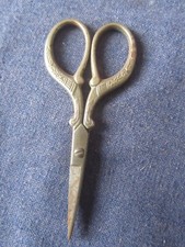 ANCIEN PETIT CISEAUX DE