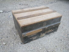 Ancienne boite en bois coffret de rangement déco atelier garage usine old box