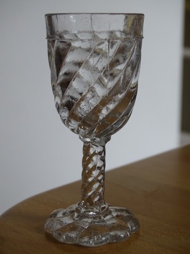 Portieux ancien verre - verre, a