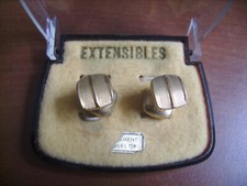 Boutons de manchettes carrés à système de chaînette extensible