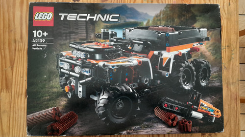 Lego technic 42139 vehicule - technic,