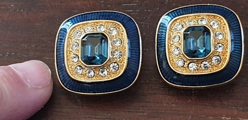 Boucles oreille christian - d,