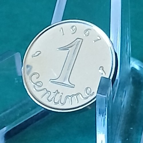 Pièce monnaie 1 centime - monnaie,