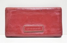 LONGCHAMP, Portefeuille compagnon en cuir verni bordeaux, ligne " légend "