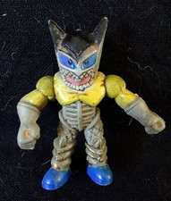 Jouet Vintage - monstre issu d'Ultraman ?