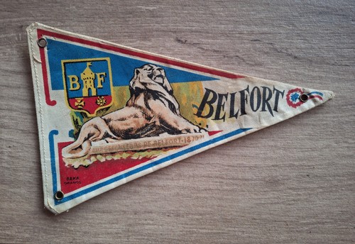 Ancien fanion touristique - fanion,