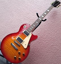 Guitare électrique Bacchus Les Paul Standard BLP-60FM Red Sunburst d'occasion...