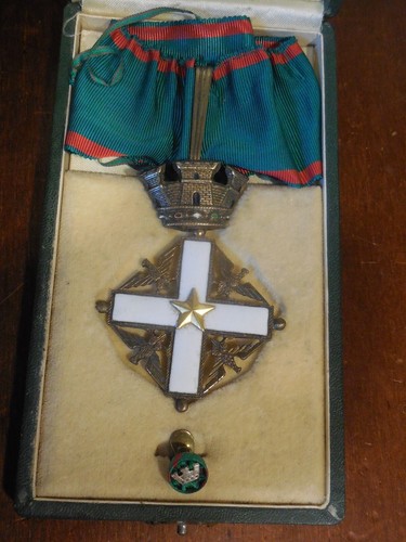 Croix commandeur ordre du - de,