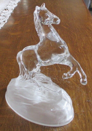 Magnifique grande figurine - magnifique,