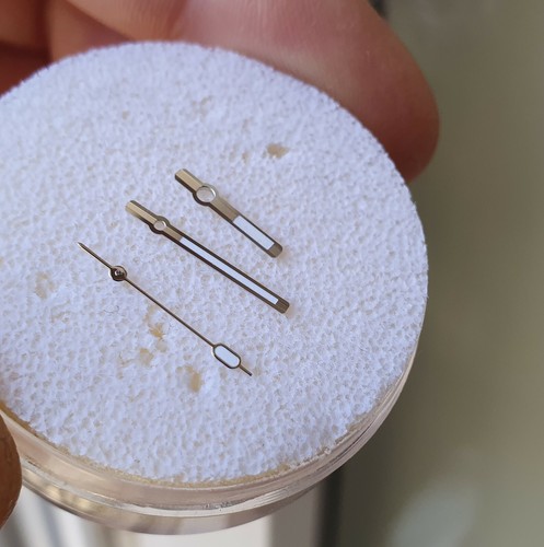 Aiguilles neuves pour montre - neuves,