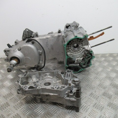 Carters moteur droit gauche - droit,