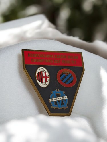 Pin vintage olympique de - pin's,