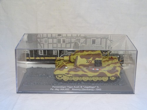 Sujet miniature char - -sujet,