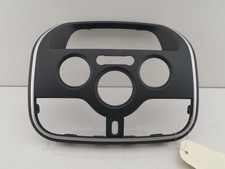 Console central (interieur plastique) RENAULT KANGOO 2 PHASE 2 682609068R