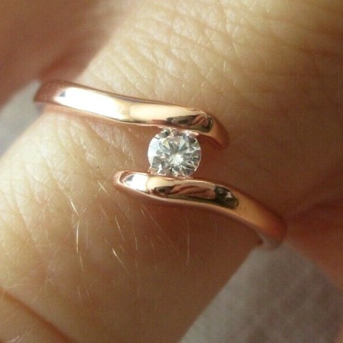 Elégante bague serti diamant - elégante,
