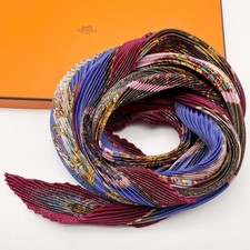 Foulard Hermès en soie