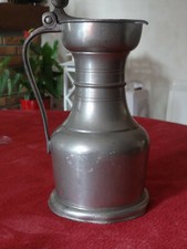 Ancien Pichet à couvercle avec poucier glands en étain - Grife & Escoda