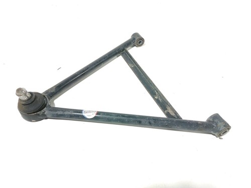 Triangle inferieur avant droit - inferieur,